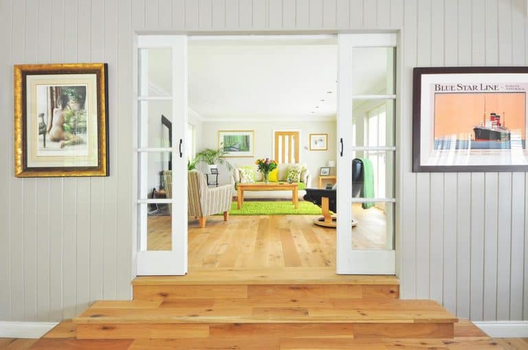 8 Important Do’s and Don’ts of Cleaning Hardwood Floors 